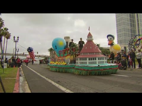 2022 Holiday Bowl Parade | Sights and sounds from Downtown San Diego
