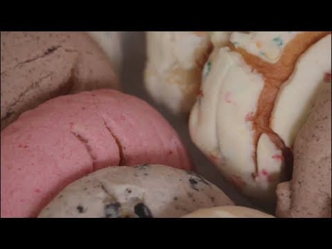 Best friends make sweet treats to honor Hispanic heritage