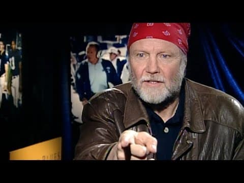Jon Voight talks Varsity Blues and Texas football (1999)