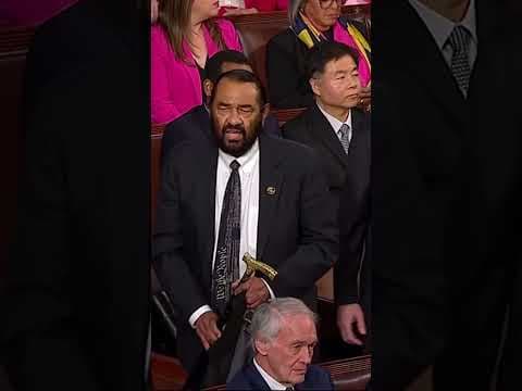 Al Green confronts Trump and is removed from House chamber #shorts
