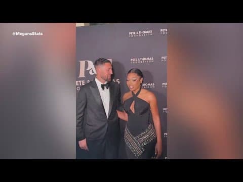 Mavs Klay Thompson attends red carpet event with Megan Thee Stallion