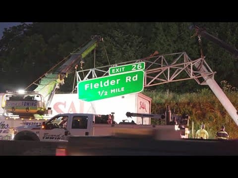 Traffic Alert: All lanes of I-30 are closed in Arlington