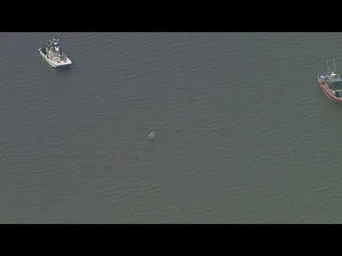 Small plane crashes into river in Easton, Maryland