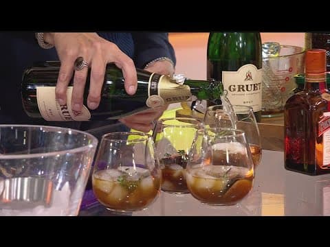 RECIPE: Honeyed fig champagne cocktail