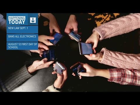 Fort Worth ISD officials weighing cellphone ban