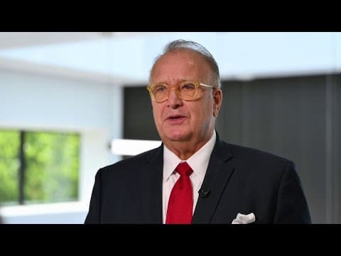 Journalism professor Al Tompkins provides advice how to spot AI-generated images and video.