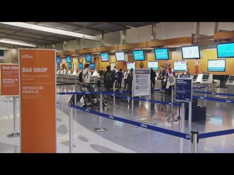 Another busy travel day at San Diego International Airport