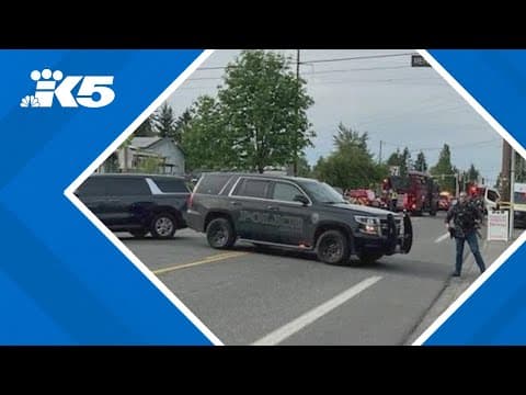 2 hurt in Renton police shooting during arrest