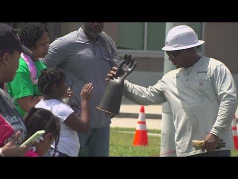 Entergy New Orleans hosts school supply giveaway