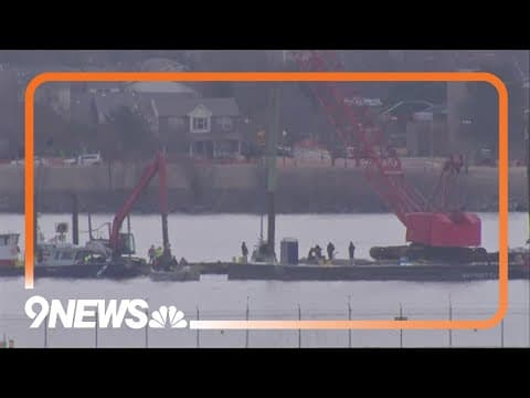 Crews to begin lifting wreckage from DC midair collision