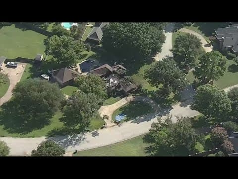 Three firefighters injured in North Texas fire