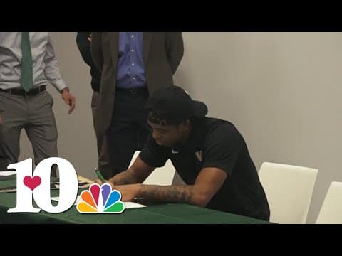 Webb star wide receiver Markeis Barrett signs with Vanderbilt