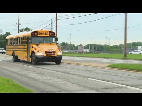 Indianapolis police remind drivers to slow down in school zones