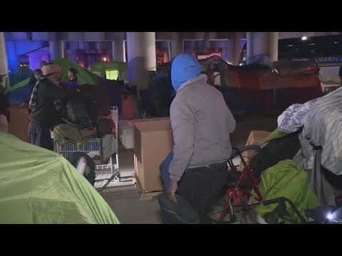 State begins clearing New Orleans homeless camps ahead of Super Bowl