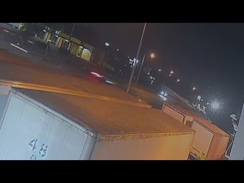 Carjacking leads to crash with Dallas police, injuring 2 officers, killing 1 person in suspect car