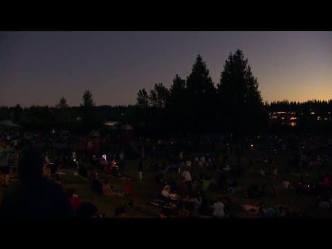 LIVE: 3rd of July fireworks in Mountlake Terrace