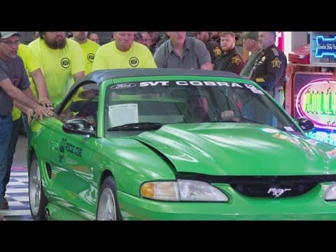 Convicted Indiana sheriff's classic car auction brings in $1.2M for restitution