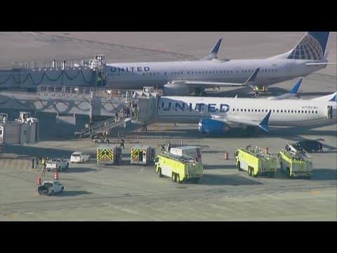 Plane makes emergency landing in San Diego after battery pack catches fire on United Airlines flight