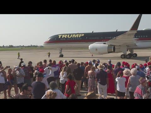 Former President Trump's private plane touches down ahead of Metairie fundraiser