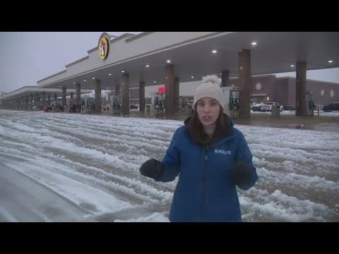 Multiple crashes reported in North Texas as snow falls