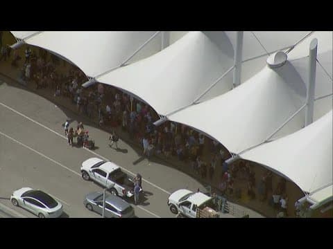 Ground stop lifted at San Diego International Airport, Terminal 2 travelers rescreened