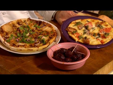 Cast Iron Skillet Pizza and Crockpot Meatballs | Cooking with Styles