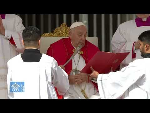 Pope Francis presides over Palm Sunday Mass