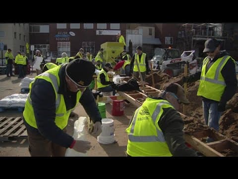 Volunteers start filling 6,000 sandbags a day to prepare for flooding in Stillwater