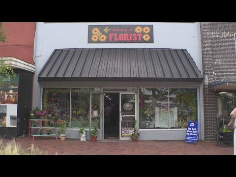 North Texas florist of 54 years receives first-ever tariff bill ahead of Mother’s Day weekend