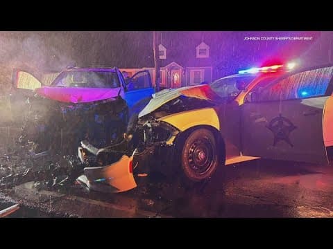 Johnson County Sheriff's deputy injured in head-on crash