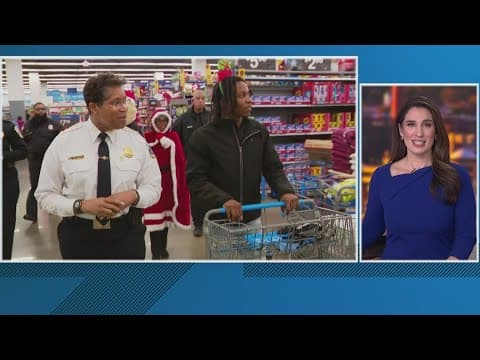 DC Police host 'Shop with a Cop' event