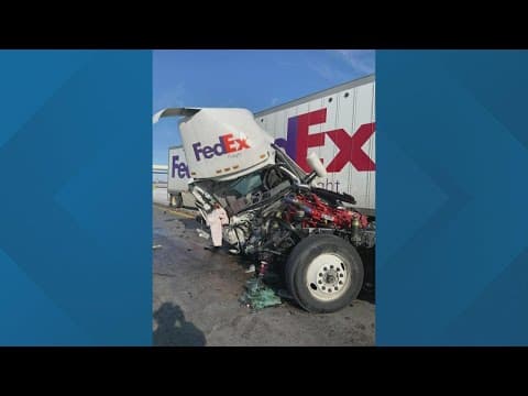 2 injured in Fayette County crash involving ODOT truck, FedEx semitruck