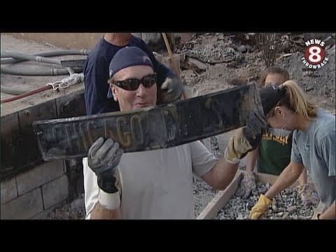 Sifting through the rubble of Larry Himmel's burned home 2007