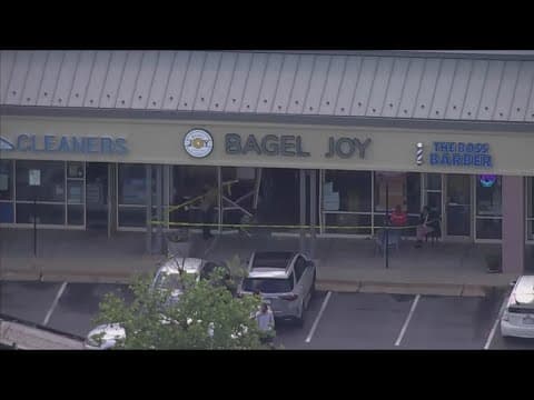 Driver crashes car into bagel shop in Fairfax, Virginia