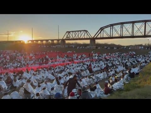 Migrants converge on border after SB4 signed