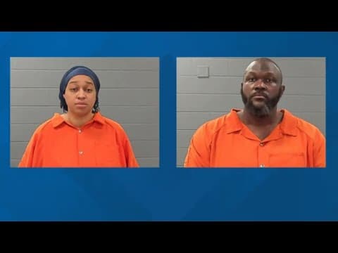 Daniel and Kristin Muir will stay in jail without bond