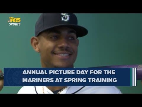 Annual photo day for the Seattle Mariners at Spring Training