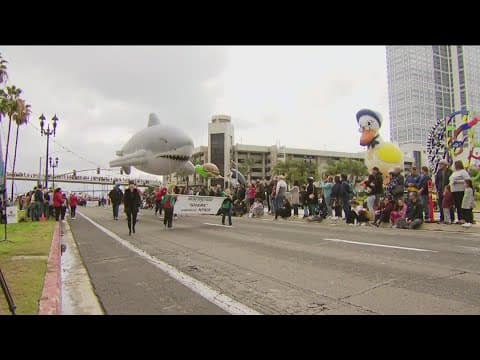 Holiday Bowl Parade preview