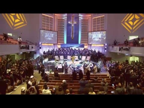 Tyre Nichols laid to rest as mourners push for police reform