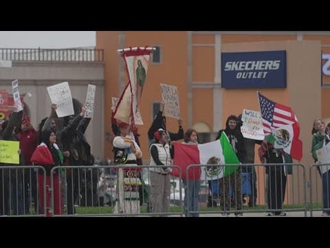 Fort Worth residents protest Trump administration's immigration policies