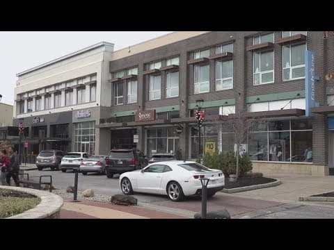 Holiday cheer continues as Indiana malls buzz with post-Christmas shoppers
