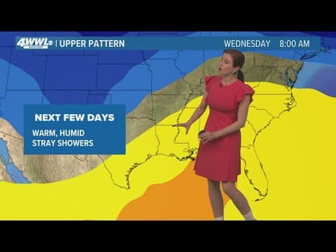 New Orleans 10pm Weather: A warm and humid weekend is underway; a few stray showers are possible