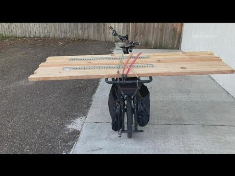 South Minneapolis man recycling lumber