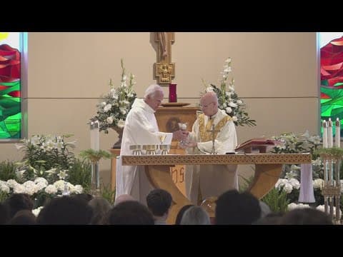 Knoxville Catholic High School honors Pope Francis