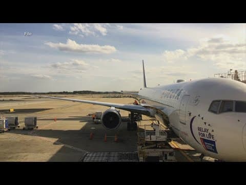 Flights Could Be Disrupted Across U.S., Transportation Secretary Warns