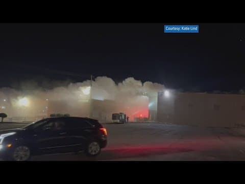 Authorities investigating fire behind Maryville pawn shop