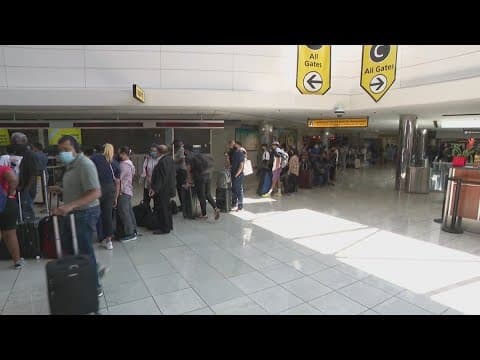 Spirit Airlines announces plans to sell older planes