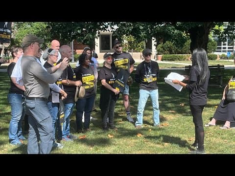 SAG-AFTRA members rally at Ohio State against the use of artificial intelligence