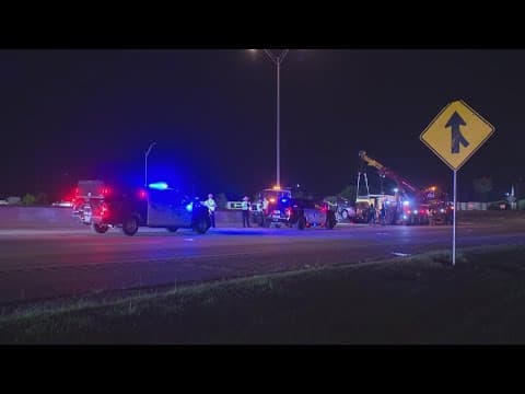 DFW Traffic: Car crashes into street sweeper, Fort Worth officials say