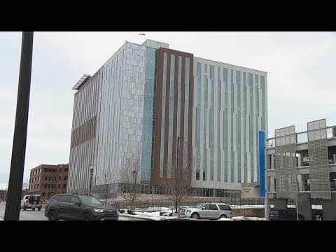 Families move into the new Ascension St. Vincent Women and Infant's Hospital